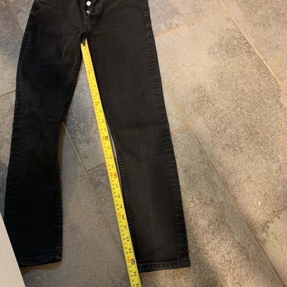 RE/DONE
High-Rise Ankle Cropped Jeans in Black99. Size 25. EUC - Picture 13 of 15
